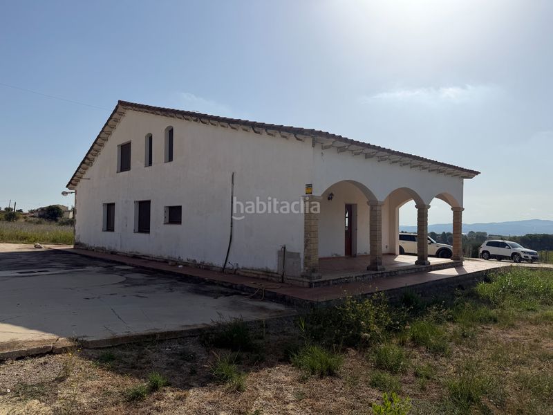 Foto 14e41dd0-25cc-46ac-b282-98ed00af6790. Casa amb aparcament a Castellví de la Marca