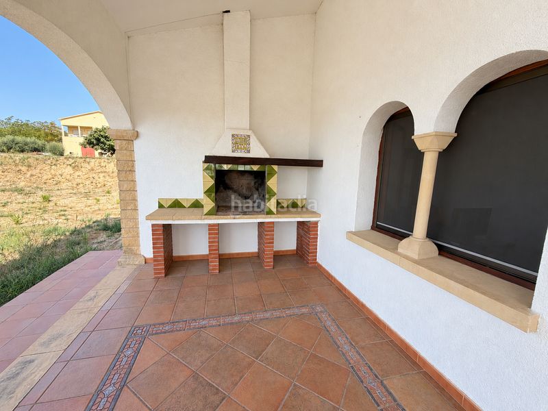 Foto f35f94f7-56c2-4ed9-b7ca-0b9a2fcffb84. Casa amb aparcament a Castellví de la Marca
