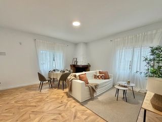 House in Torrelles de Foix. Casa reformada con parcela de 571 m² y vistas abiertas en torrel