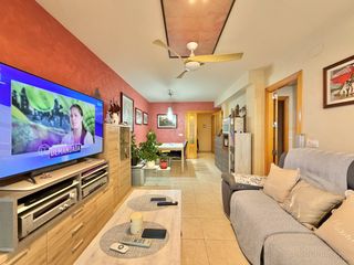 Flat in Sant Martí Sarroca. Piso de 116 m² con 3 habitaciones, terraza y parking en sant mar