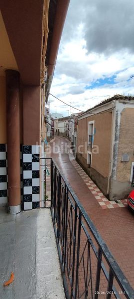 Foto 0bfd25b0-f71b-4d49-8d4b-77013f8bfbba. Masia amb aparcament a Palomero