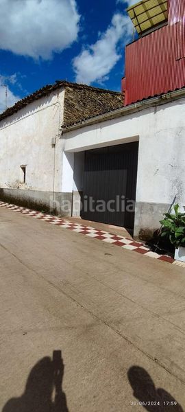 Foto a98f17dc-c2f4-4c5d-928f-d8c27be63938. Masia amb aparcament a Palomero