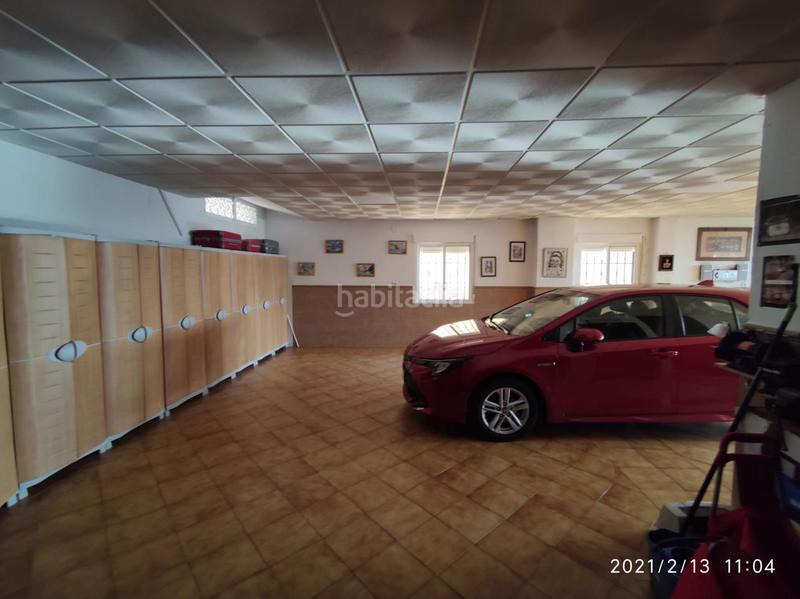 Foto d1b35e59-3c87-4bd9-bed3-6fb8edecf367. Casa amb aparcament a Malpartida de Plasencia