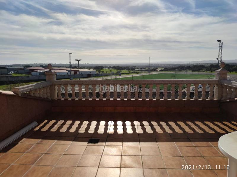 Foto e1702447-ba6b-4a07-a8db-23fdef03bd15. Casa amb aparcament a Malpartida de Plasencia