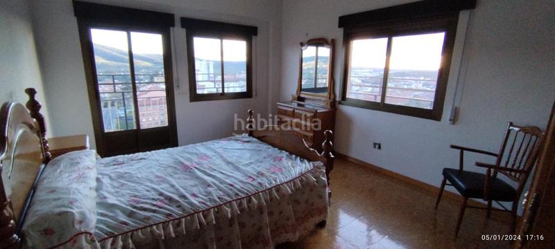 Foto fc58cbd8-d7a1-49ed-a85b-a87aee54c6e1. Appartement dans Los Pinos - El Pilar Plasencia