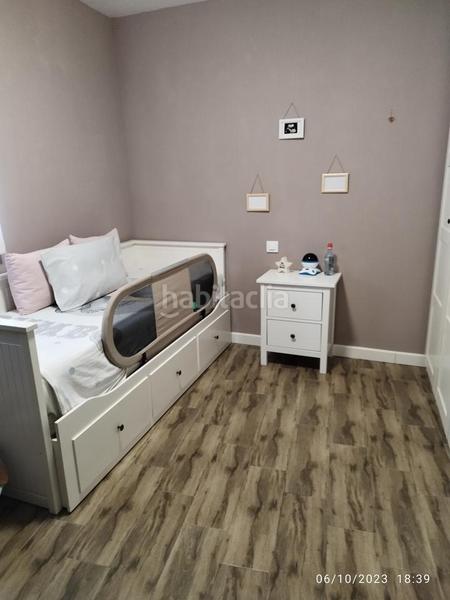 Foto 35f4764c-0343-4580-84c1-f5937bd41dd9. Casa  con patio y terraza en Zona Sur - Av. De España - San Miguel Plasencia