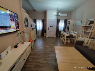 Casa a Zona Sur - Av. De España - San Miguel. Casa con patio y terraza en plasencia