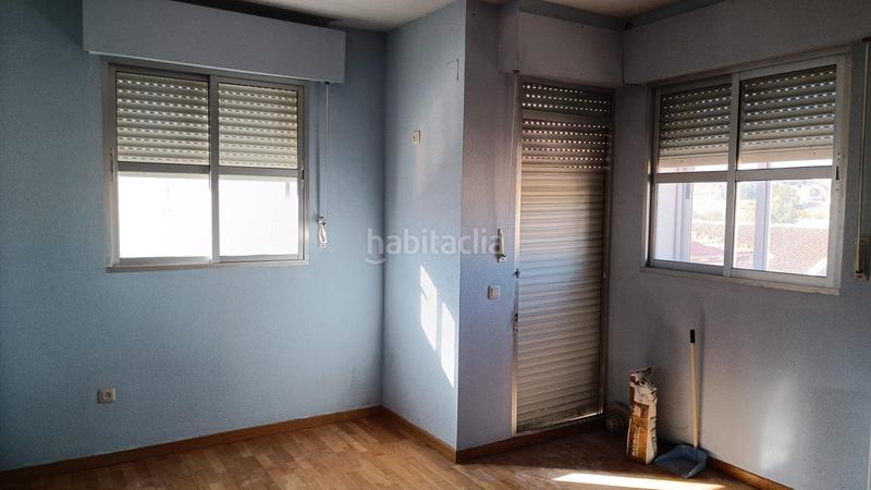 Foto d268c0e7-7bdb-4b4e-b8a8-fd8c001e8436. Casa chalet haciendo de esquina en Miralvalle - Av. Virgen del Puerto - La Data Plasencia