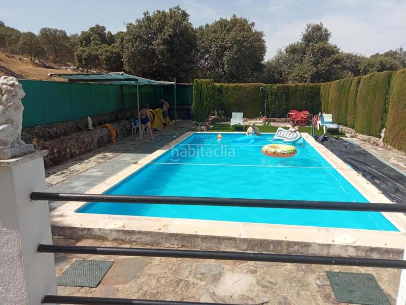 Foto c35d1310-4fa0-4518-9158-f4a51d33ebc2. Casa con parcheggio piscina in Miralvalle - Av. Virgen del Puerto - La Data Plasencia