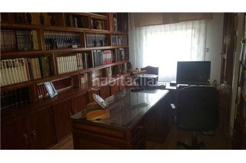 Foto 0c8294df-83ed-42f1-9709-fef415856855. Masia a Sierra de Fuentes