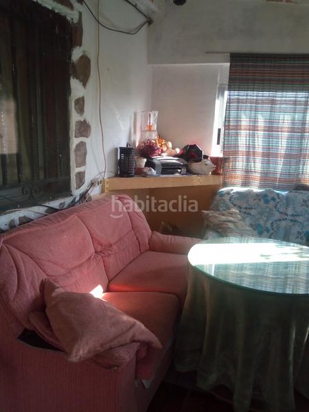 Foto f9eba447-d6f7-468e-b917-d9272c890ade. Masia amb piscina a Malpartida de Plasencia