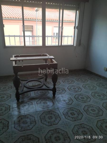 Foto ac9e1127-8ffe-4808-8d9c-3194c8a48433. Casa in Miralvalle - Av. Virgen del Puerto - La Data Plasencia