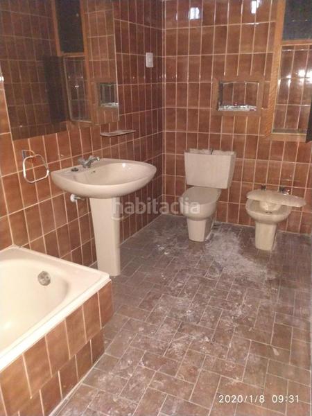 Foto 16cab48c-fcd4-4b16-81dd-3e7cc69abbfe. Maison dans Miralvalle - Av. Virgen del Puerto - La Data Plasencia