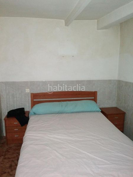 Foto e8c25e75-a496-4597-b87c-6ebddbffd2b5. Casa a Ahigal