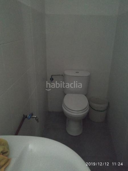Foto 307f97c1-7a12-4cfe-a757-5c3d7d66edb6. Alquiler local comercial en Miralvalle - Av. Virgen del Puerto - La Data Plasencia