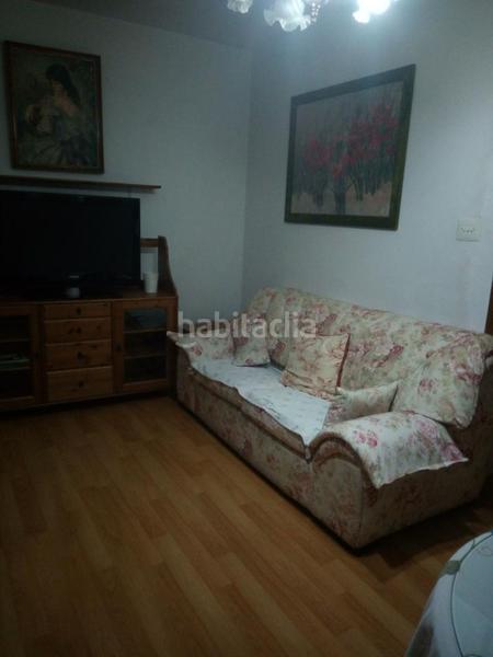 Foto e6f80f34-2bde-4915-9ae9-4f35bd7f12a0. Pis a Zona Sur - Av. De España - San Miguel Plasencia