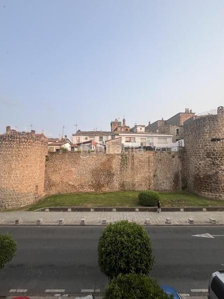 Foto 262b02f6-7d68-4b61-9b46-d36d88725be8. Appartement avec parking dans Centro Ciudad Plasencia