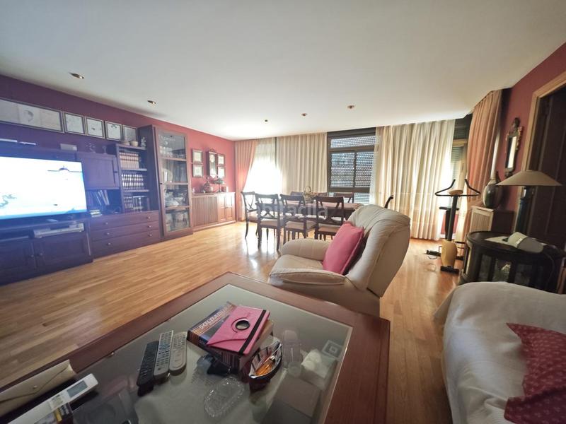 Foto d73b7ed2-ebee-4b4e-a213-8e6f614bd265. Appartement avec parking dans Centro Ciudad Plasencia