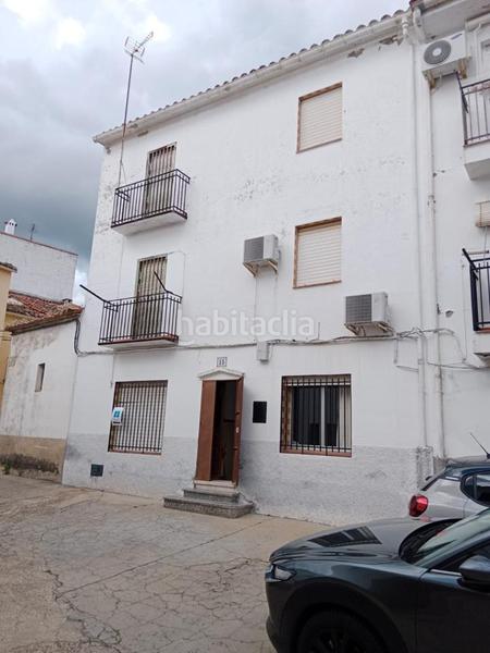Foto 65ab8529-3b00-4eeb-b45f-fc54908c1738. Masía encantadora casa en venta cerca de la plaza ! en Serradilla