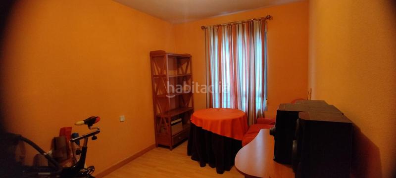 Foto 3ebb7b8b-d12a-45d1-84fd-97c6f1103c8c. Pis a Zona Norte - Hospital - Urbanizaciones Plasencia