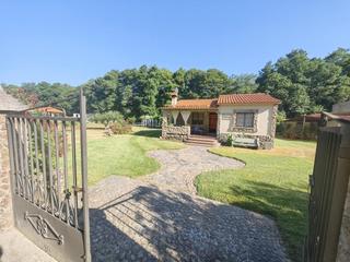 Casa  Ds cachones 127(a). Chalet en el valle del jerte