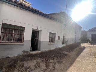 Mas  Jastial. Casa antigua tipica