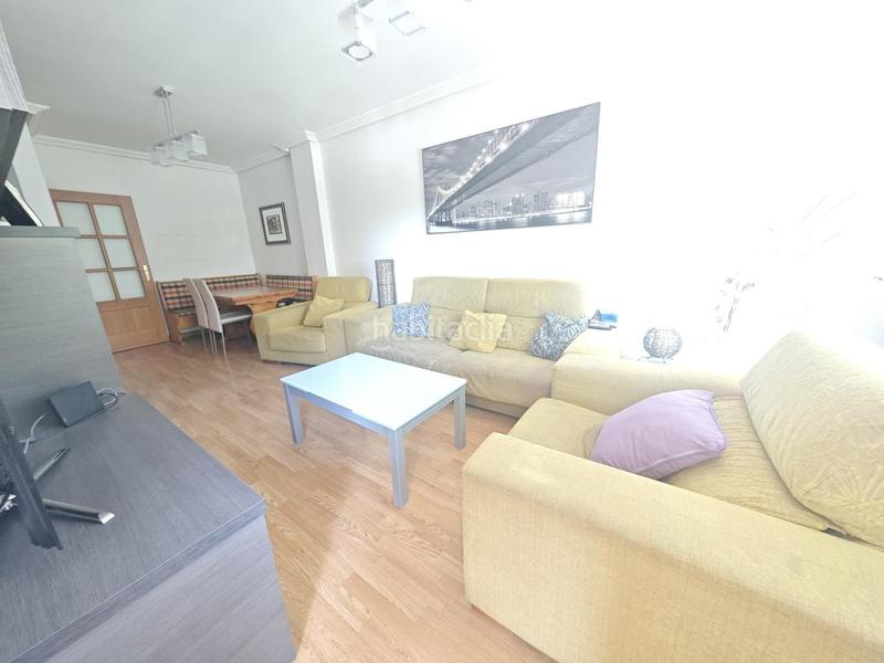 Foto 8b71744e-06dc-4559-88c4-1d96acc0b35d. Zweistöckige wohnung mit parking in Los Pinos - El Pilar Plasencia