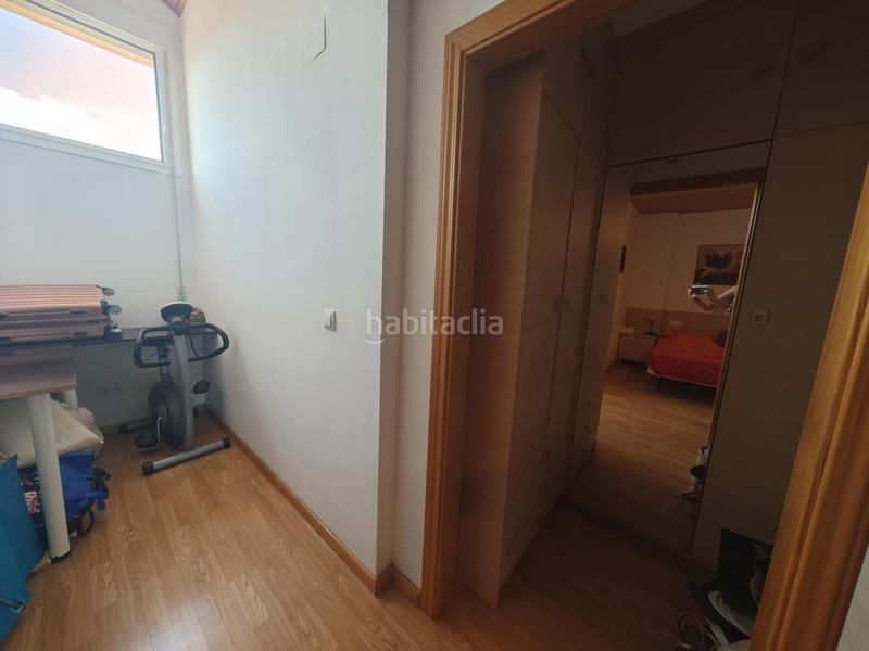 Foto b9e32e99-0fc5-40e5-8cb5-b96e601f2f83. Zweistöckige wohnung mit parking in Los Pinos - El Pilar Plasencia