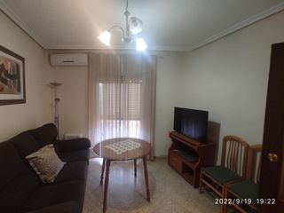 Alquiler Piso en Miralvalle - Av. Virgen del Puerto - La Data. Alquiler de piso en puerta del sol para una sola persona