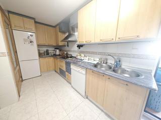 Appartement  Donantes de sangre. Vivir con amplitud con comodidades, garaje y trasero