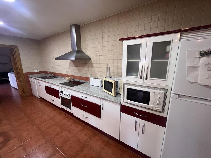 Foto 2a6d9960-2902-4041-a919-2aee7de896dd. Casa chalet a pocos minutos en Zona Sur - Av. De España - San Miguel Plasencia