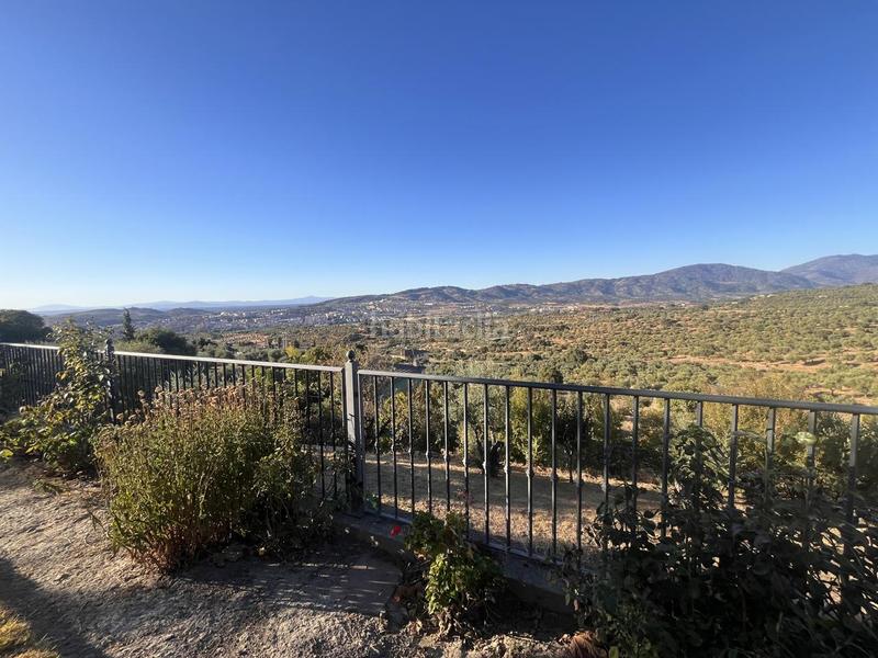 Foto 6e0feaef-42f0-4b85-9d83-64f0f9c60de3. Casa chalet a pocos minutos en Zona Sur - Av. De España - San Miguel Plasencia