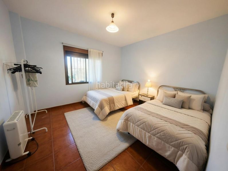 Foto d2d26d05-218f-4265-9fc2-07fed93a302a. Casa a Zona Sur - Av. De España - San Miguel Plasencia