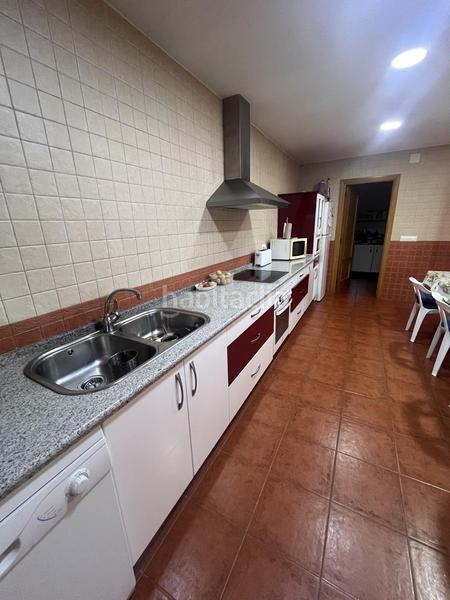 Foto f78b1a9d-37e6-4046-9812-68243b08ddec. Casa chalet a pocos minutos en Zona Sur - Av. De España - San Miguel Plasencia