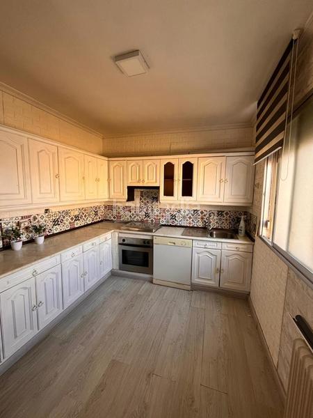 Foto b0f81a9e-5bc5-4ca2-be67-a5be667f0681. Appartamento in Centro Ciudad Plasencia