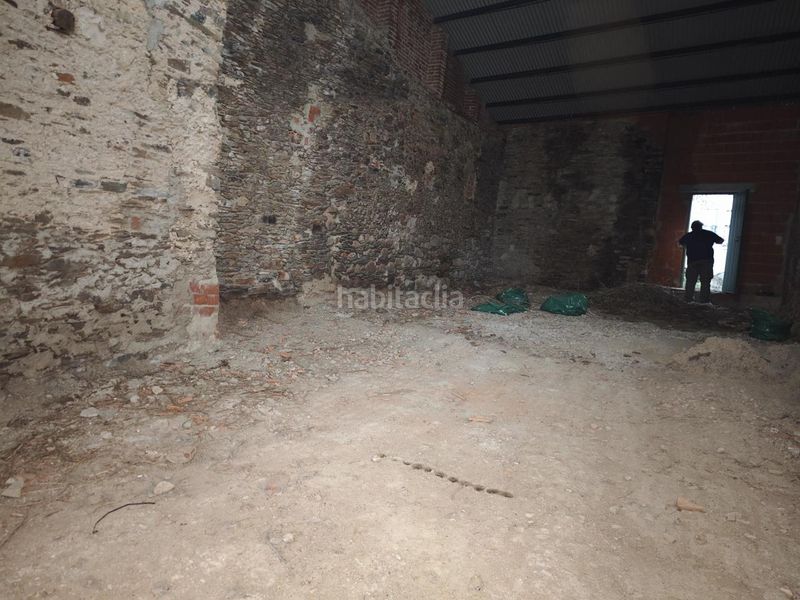 Foto 4ecdf7d8-8fbf-48b4-9a8c-b52b094d4c6a. Casa a Zarza de Granadilla