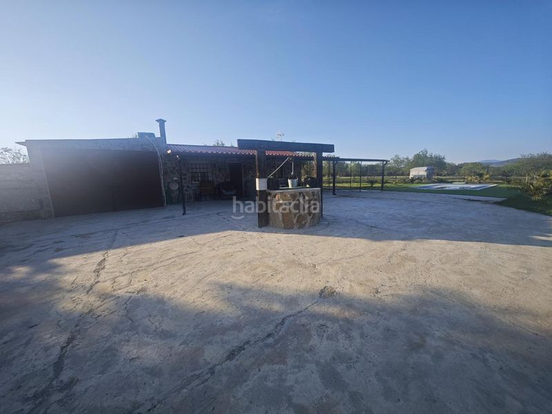 Foto e68b59e6-bef6-48b9-8027-ccfaa77be52a. Planta baja en Zona Sur - Av. De España - San Miguel Plasencia