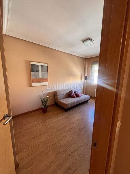 Foto 5bc365d8-29f9-4f01-bde8-1d475ddd141f. Flat with parking in Los Pinos - El Pilar Plasencia