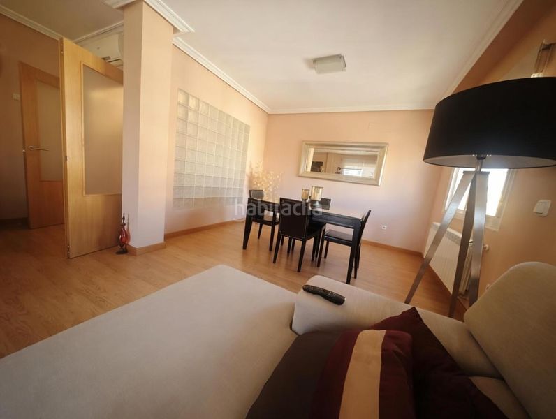 Foto 83710f89-d97e-4cdf-a45f-956d3f7904ce. Flat with parking in Los Pinos - El Pilar Plasencia
