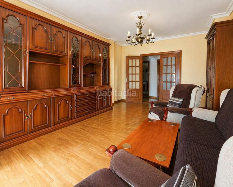 Foto ac2d7cf8-3e1f-42bb-8555-23df1889d03f. Pis a Centro Ciudad Plasencia