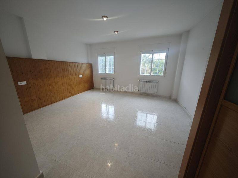 Foto 135727ef-04f9-4622-960c-365f39ba1c74. Casa en Malpartida de Plasencia