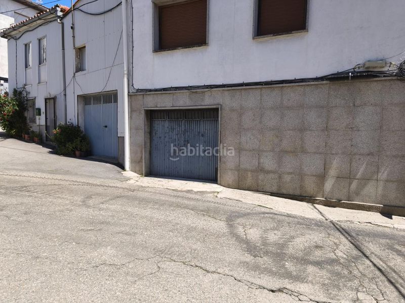Foto 1d13f815-be9d-4f21-b5c4-1bb1678c2938. Casa amb aparcament a Piornal