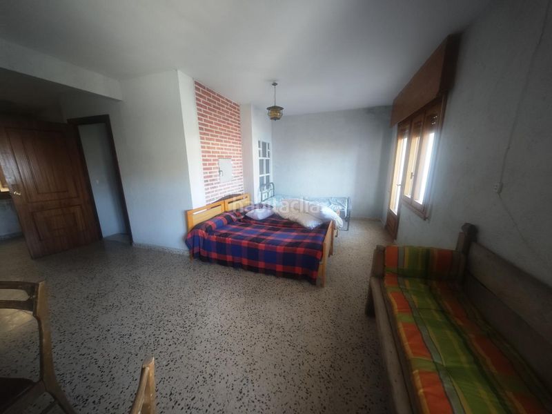 Foto 5c7377e0-66b9-42ad-8ab0-2ca26db69381. Casa amb aparcament a Piornal
