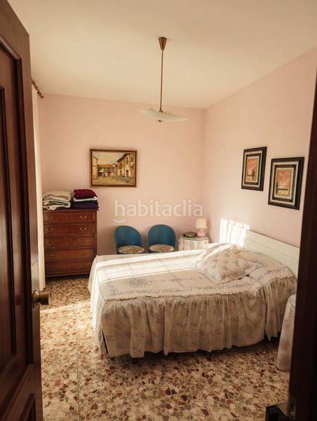 Foto 963156a1-bd5a-40b3-a6f3-01173c283636. Casa amb aparcament a Piornal