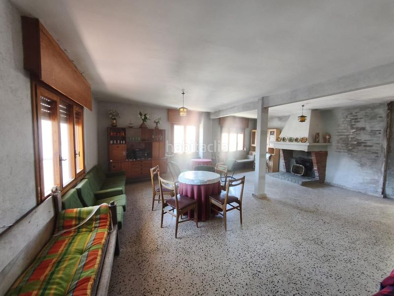 Foto ca5e16f3-0f43-495f-b1d0-f3450cea1cce. Casa amb aparcament a Piornal
