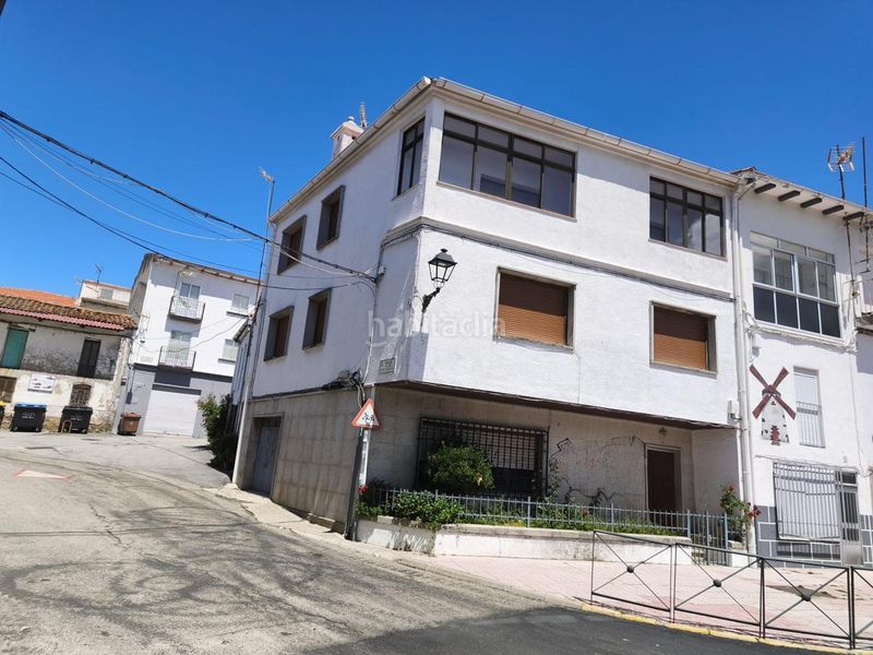 Foto de35b5e1-a47f-4db9-9258-f50235704c12. Casa amb aparcament a Piornal