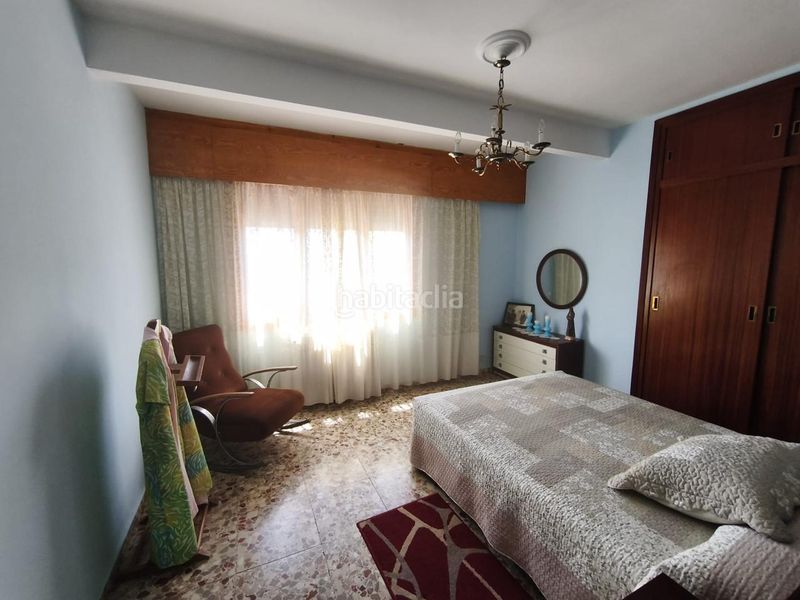 Foto ec98443b-3843-4c75-9dea-99d2dd299b91. Casa amb aparcament a Piornal