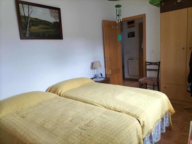 Foto 57e22534-f6c0-4922-bfd3-107de4de3e27. Casa a Pedroso de Acim