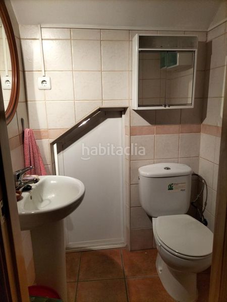 Foto bd3509d2-fba4-4aef-aafc-ee4256762398. Casa a Pedroso de Acim