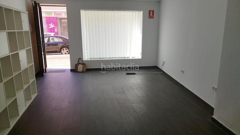Foto 473bf02d-4492-47e0-8e8a-204e52d68fba. Alquiler local comercial ideal para emprender o expandir tu actividad en una ubicación privilegiada! en Plasencia